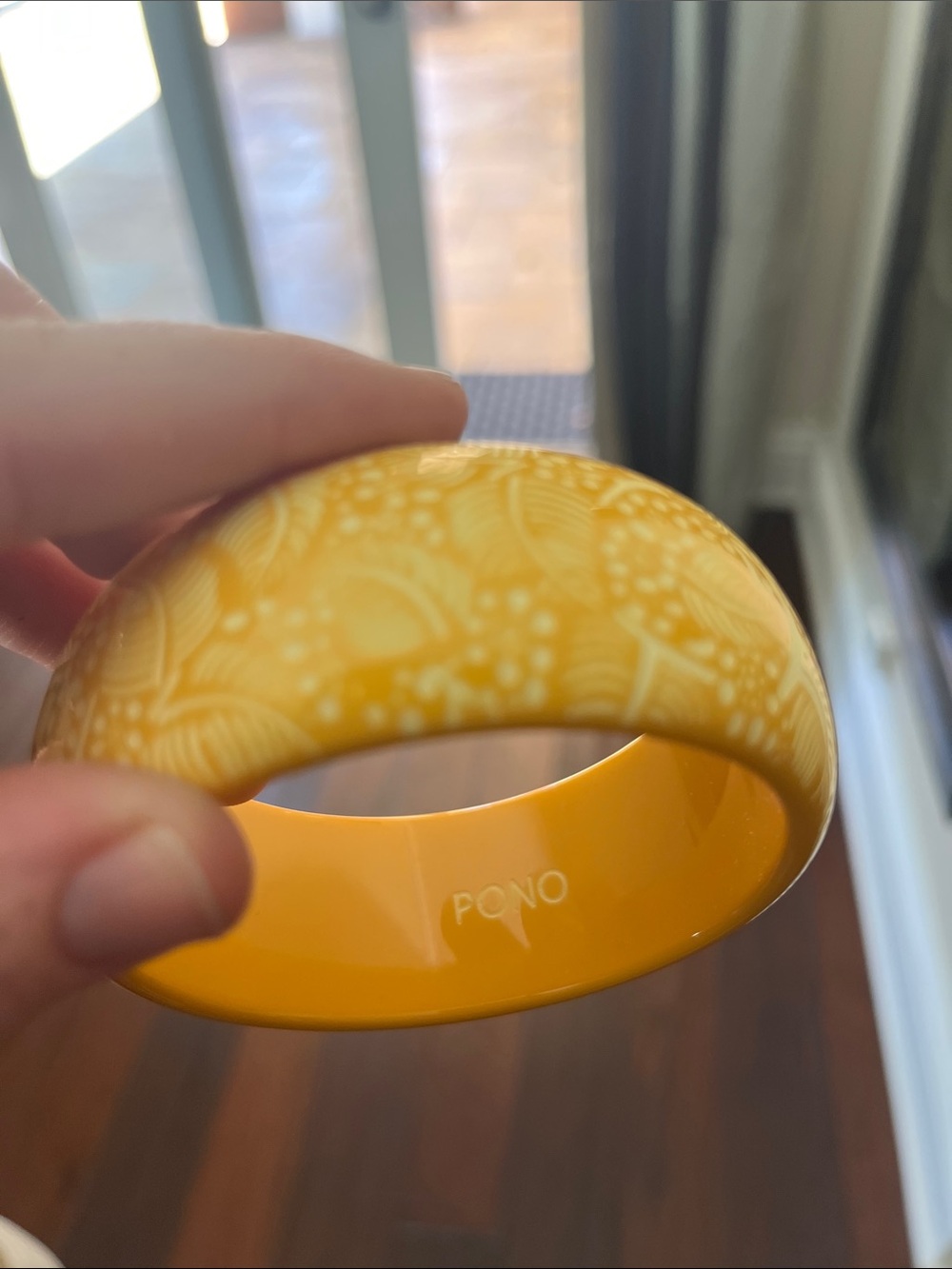 PONO Yellow Floral Printed Bangle & Textured Brown Resin Bangle - Set of 2 - Picture 4 of 5